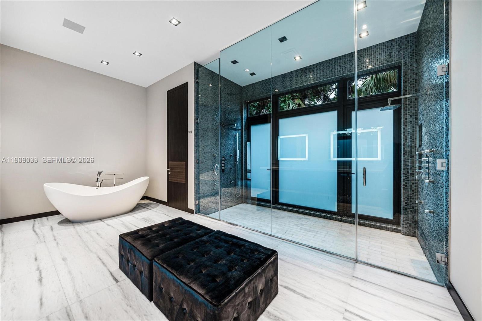 Pinecrest - Residential