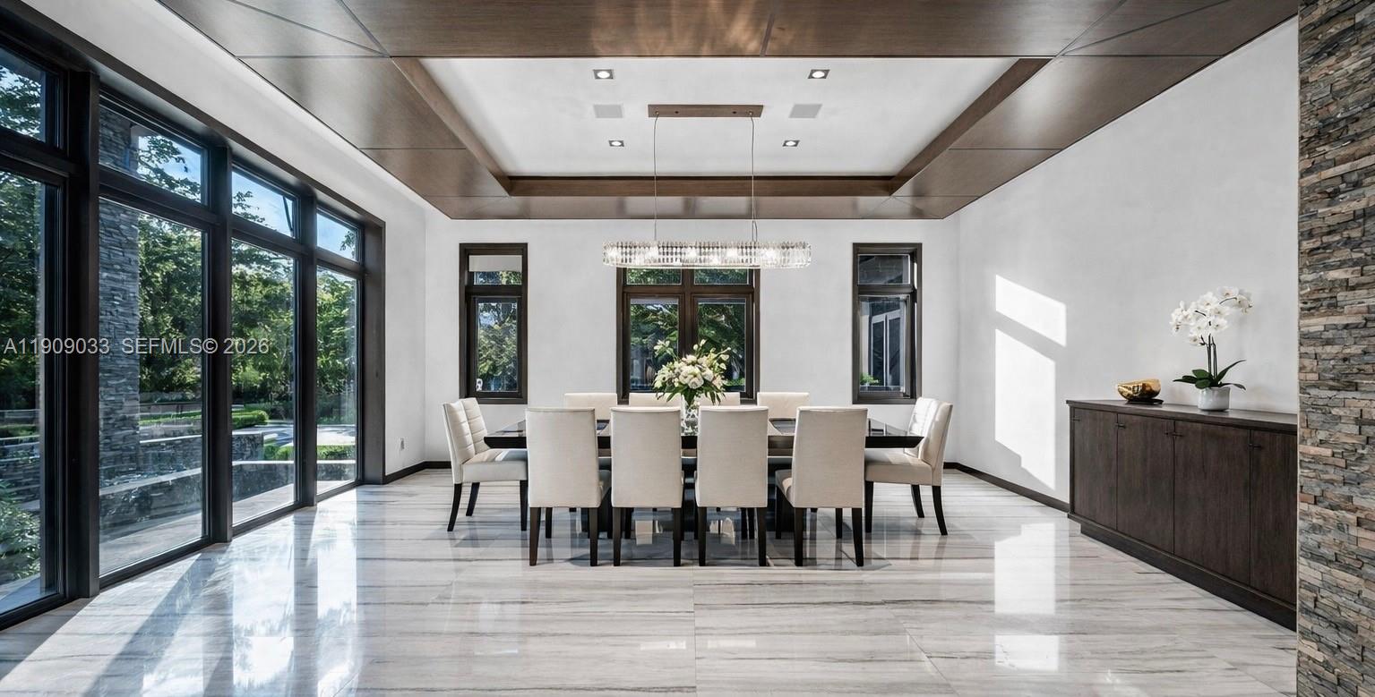 Pinecrest - Residential