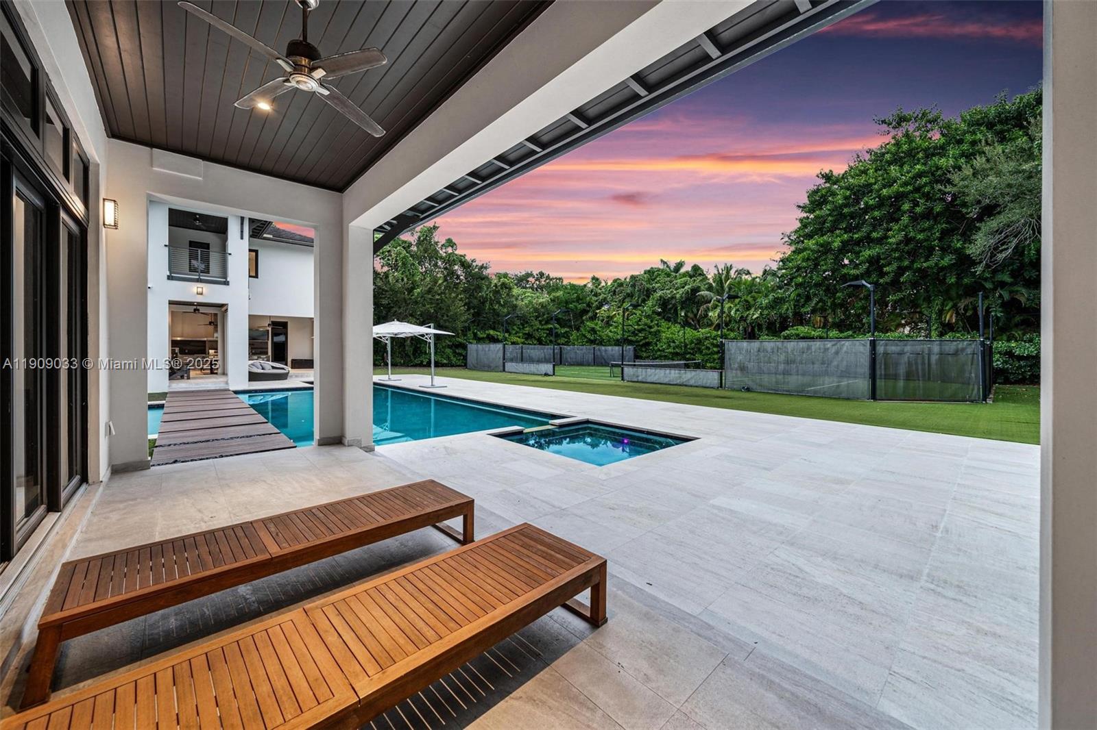 Pinecrest - Residential