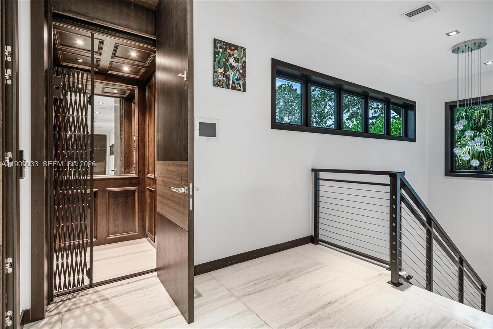 Pinecrest - Residential