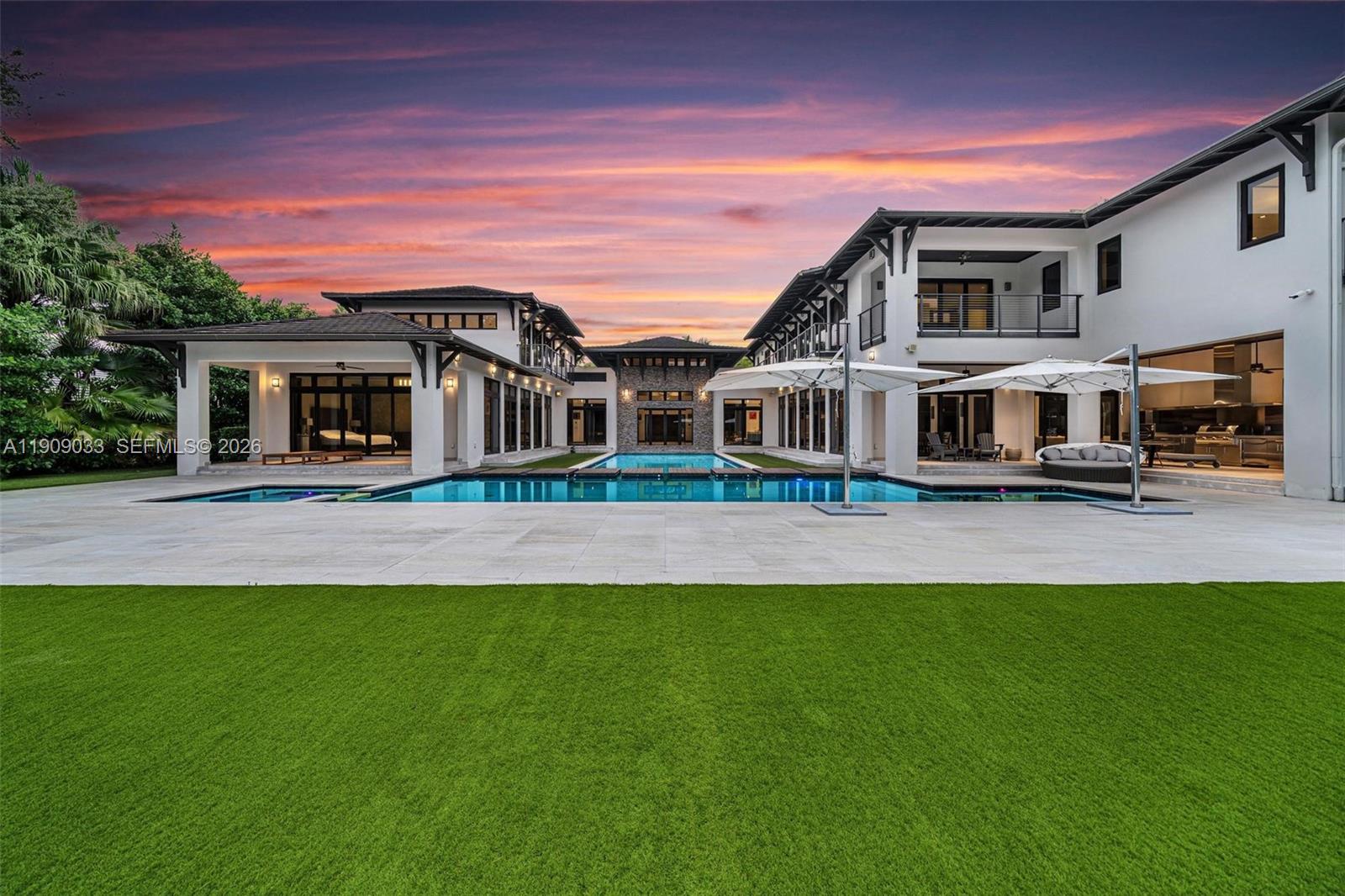 Pinecrest - Residential