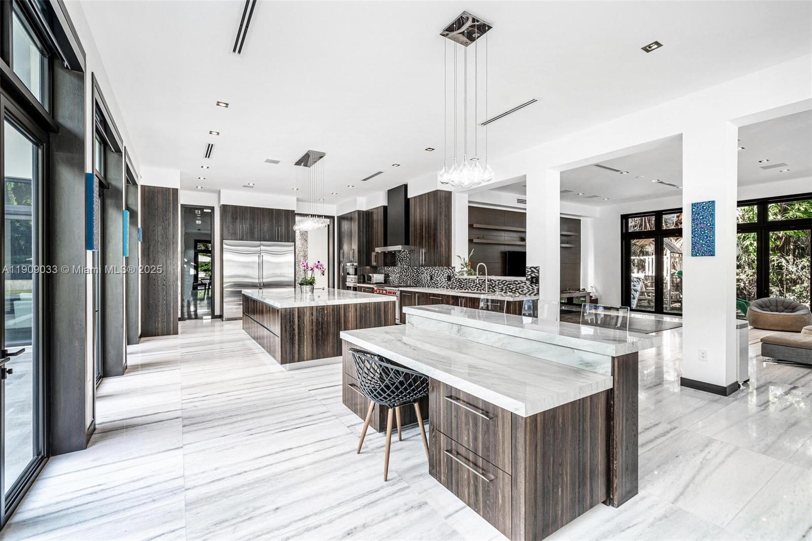 Pinecrest - Residential