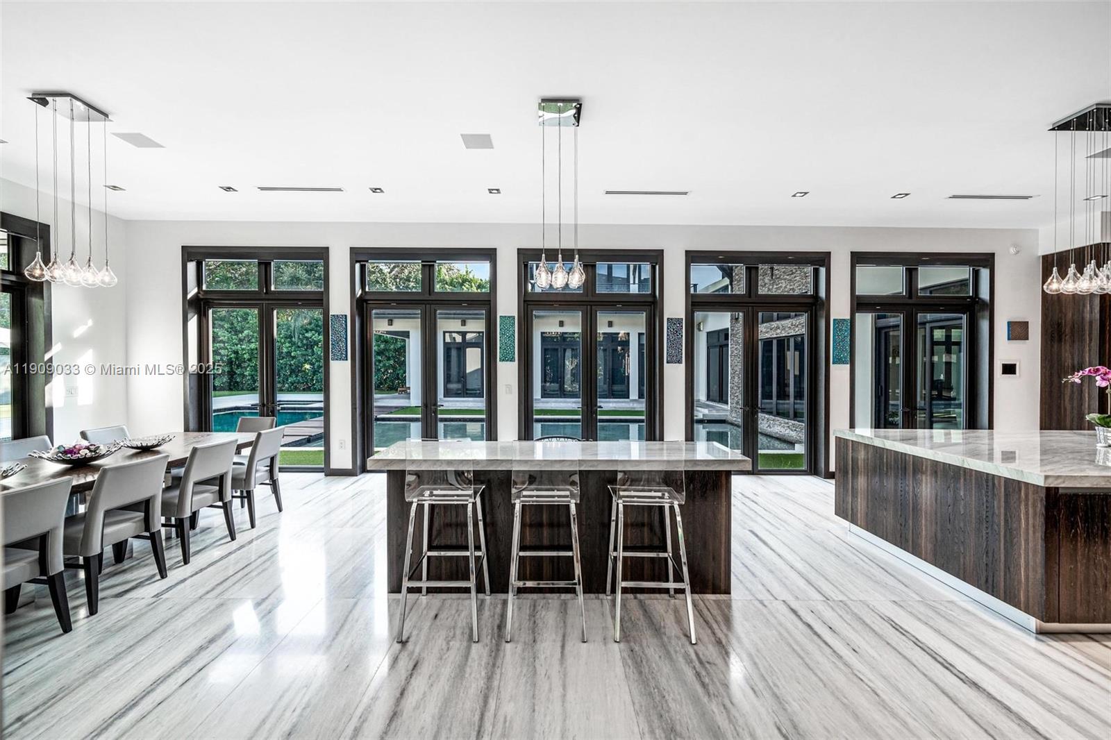 Pinecrest - Residential