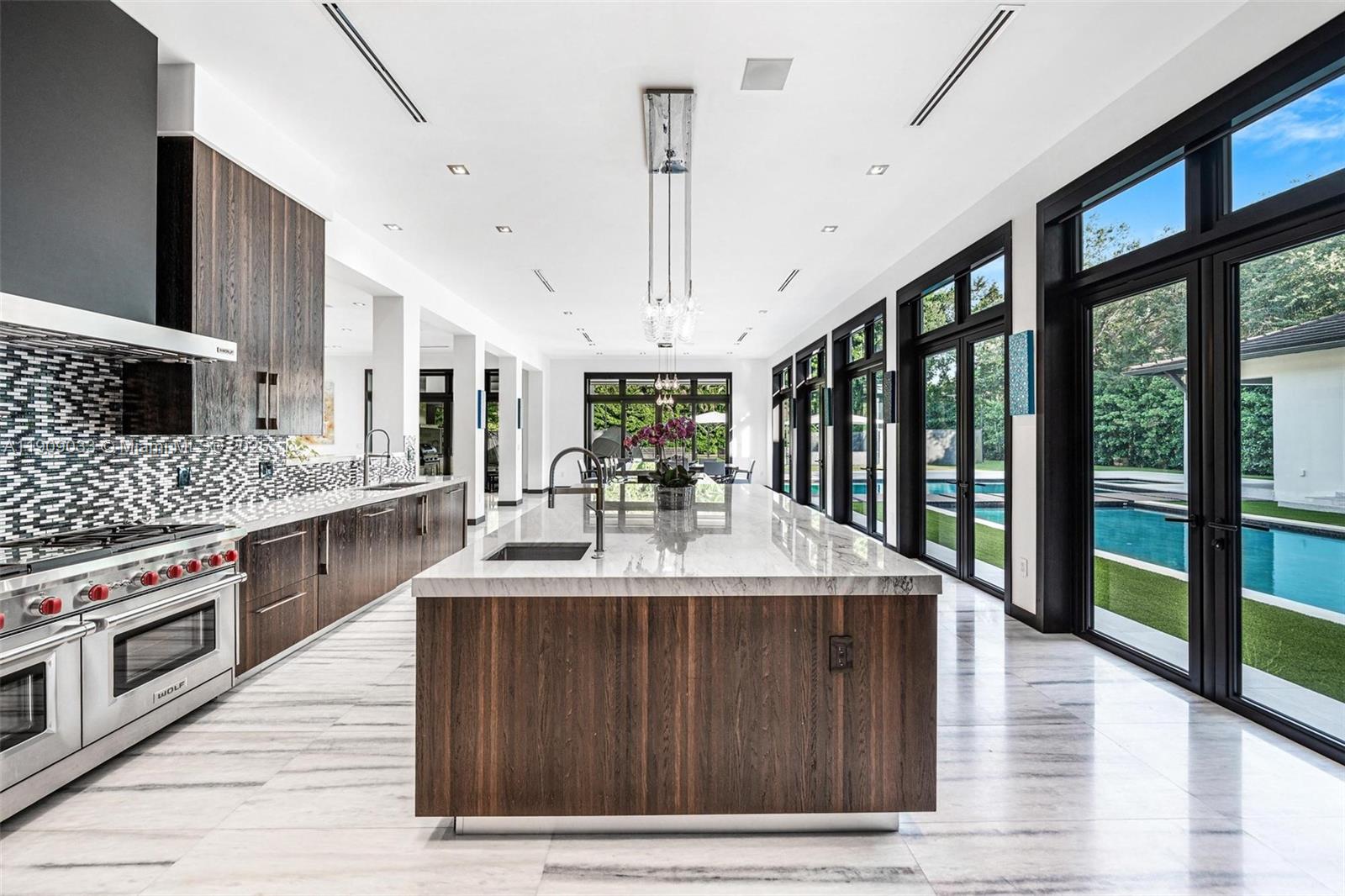 Pinecrest - Residential