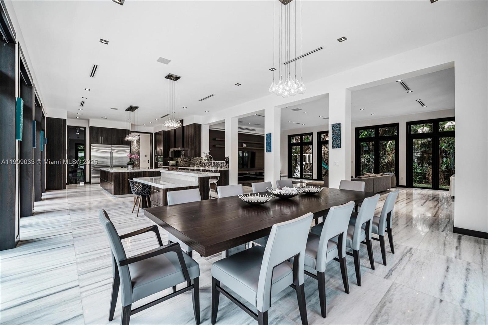 Pinecrest - Residential