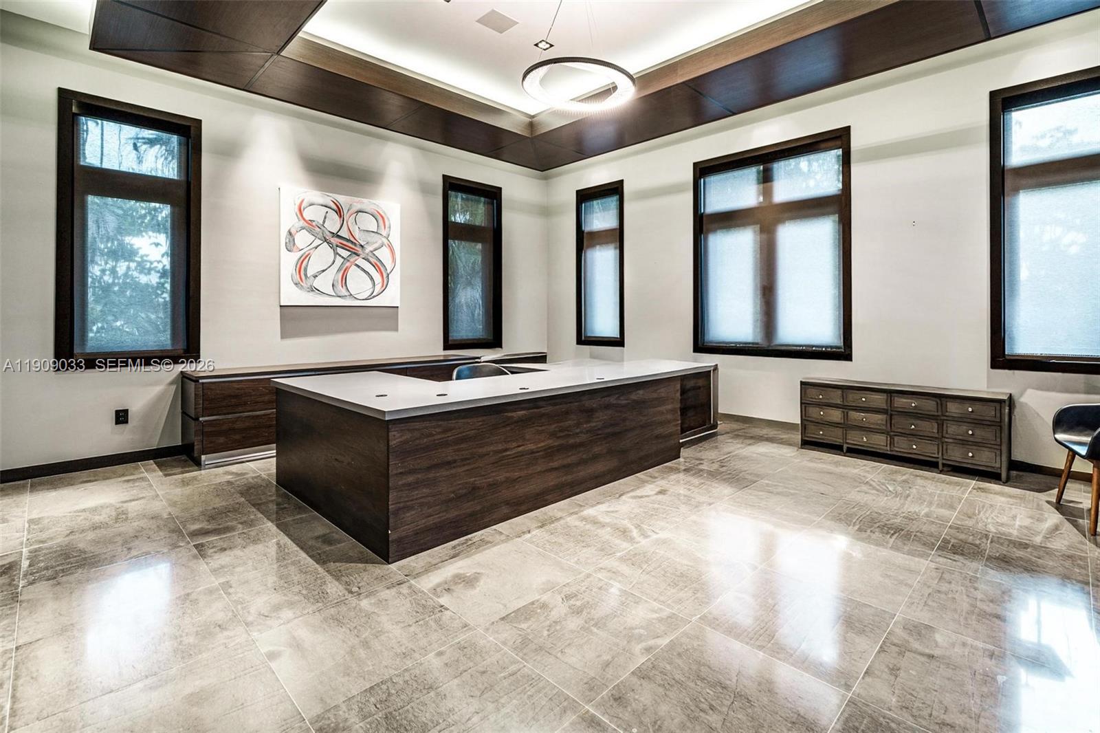 Pinecrest - Residential