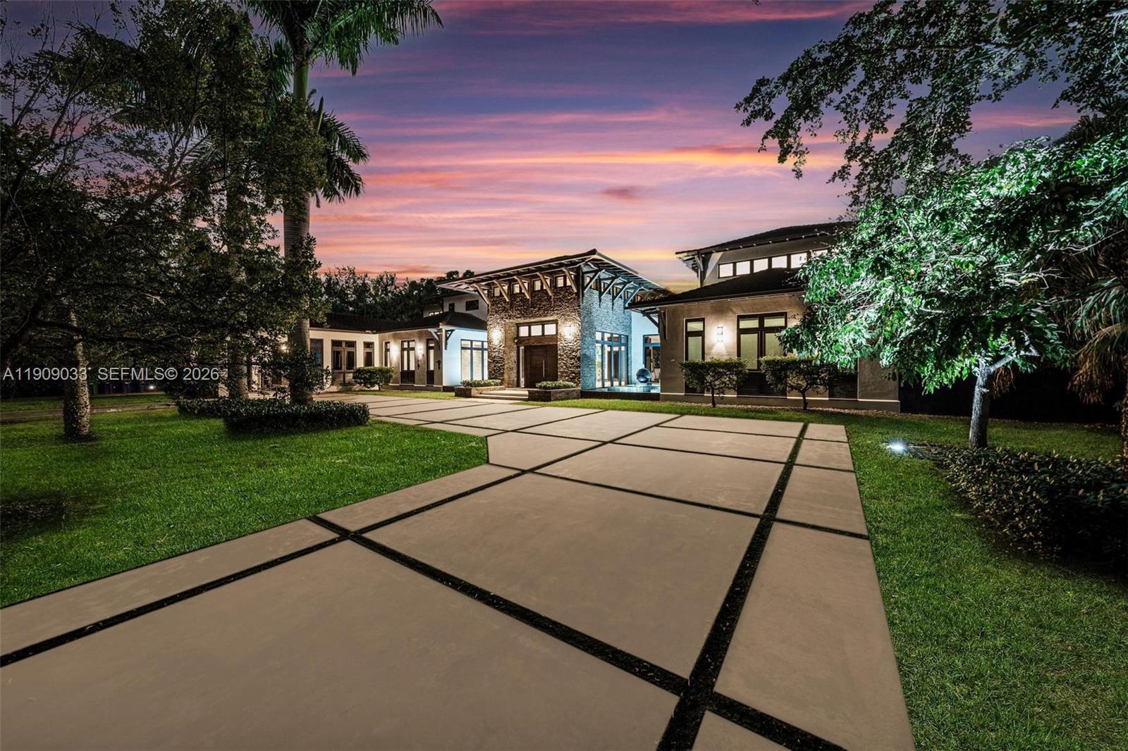 Pinecrest - Residential