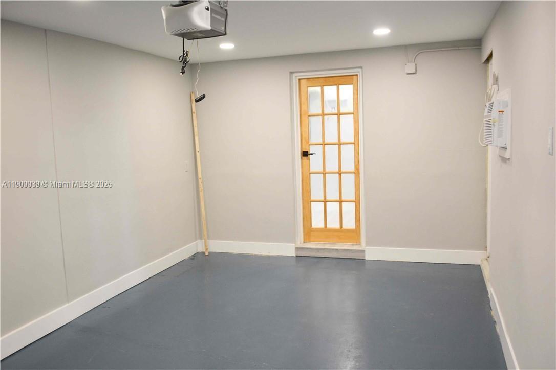 ORANGEBROOK GOLF ESTATES - Residential Lease
