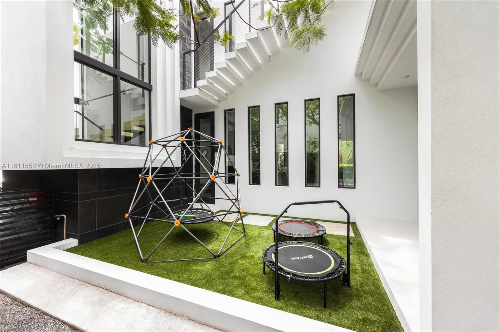 BEACH VIEW SUB - Residential