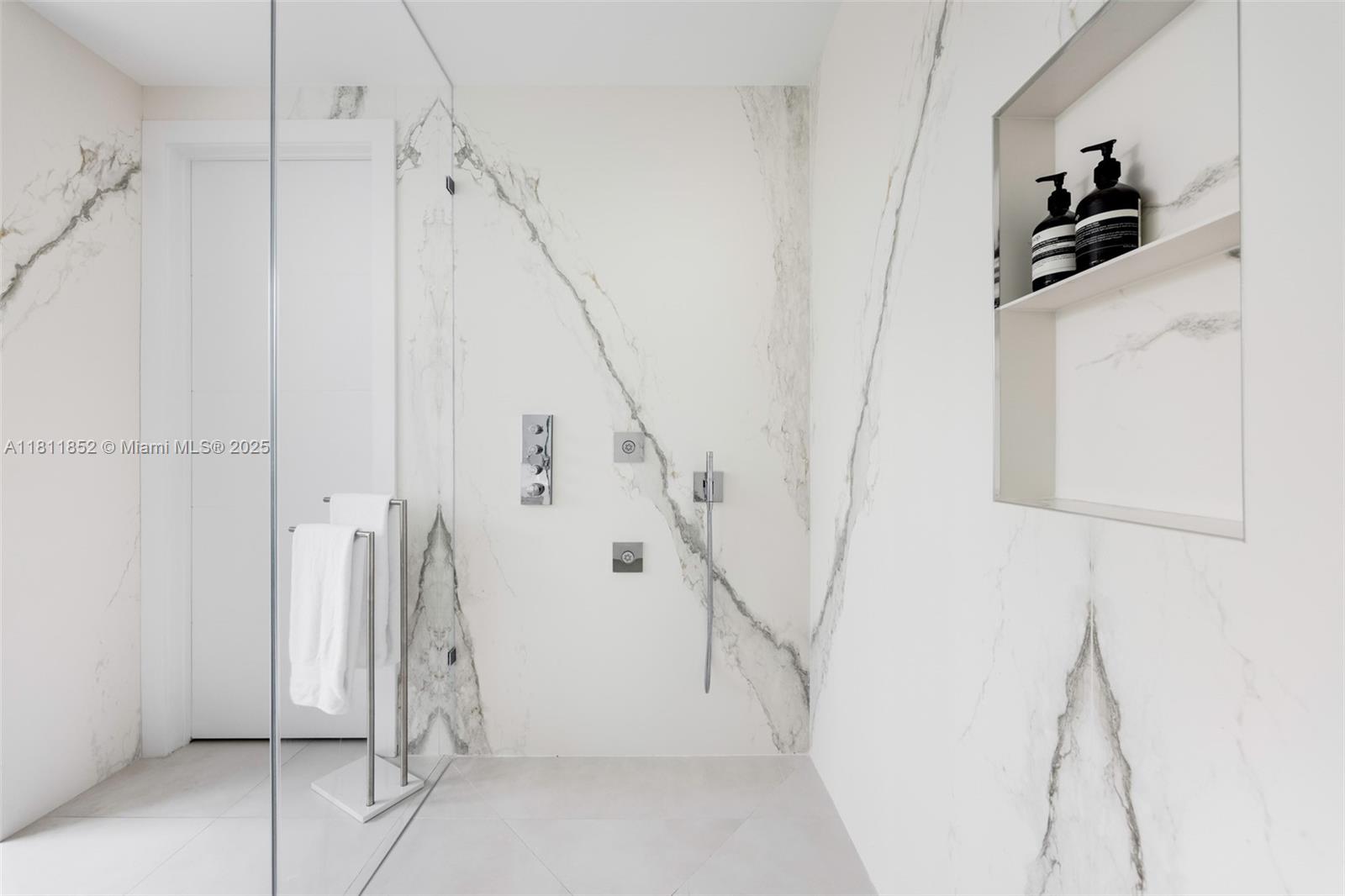 BEACH VIEW SUB - Residential