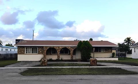 5501 Madison St Hollywood FL 33021