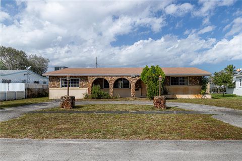 5501 Madison St Hollywood FL 33021