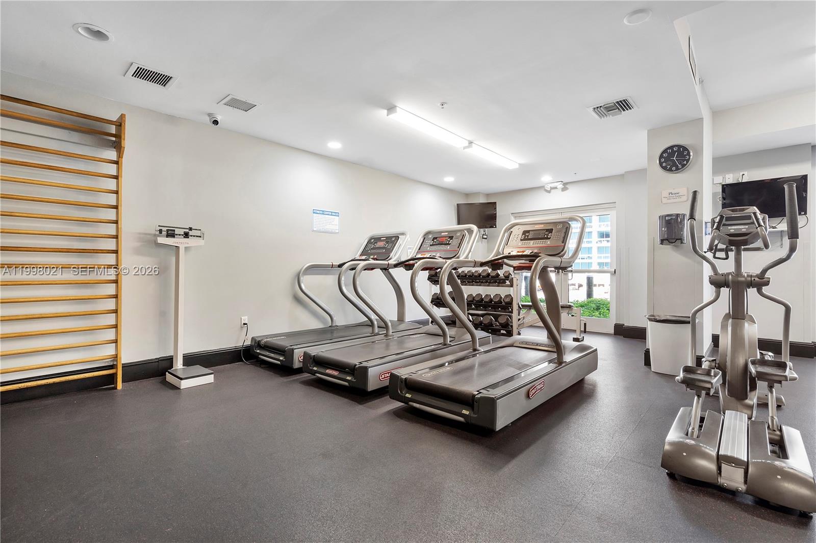 ALAQUA CONDO - Residential Lease