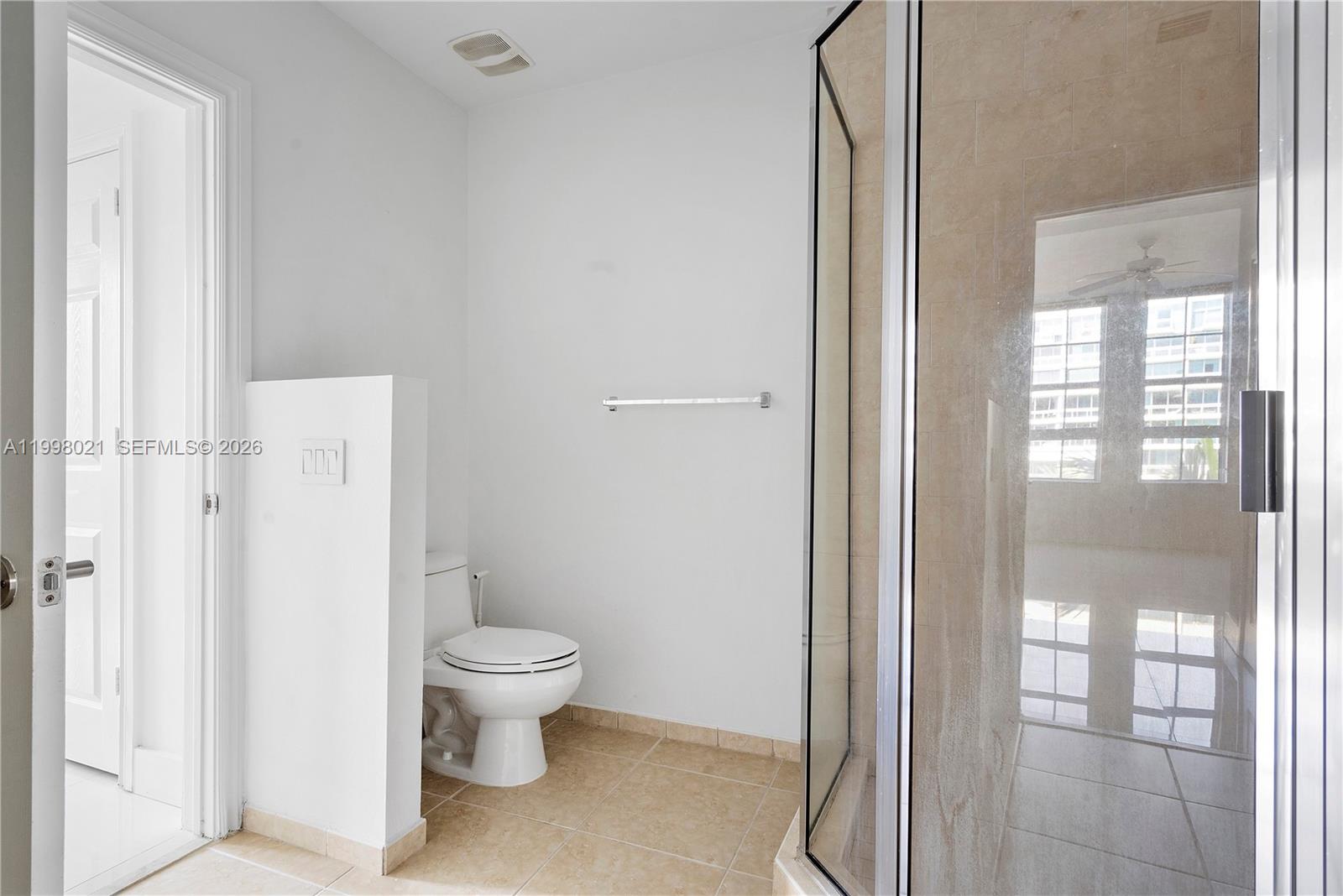 ALAQUA CONDO - Residential Lease