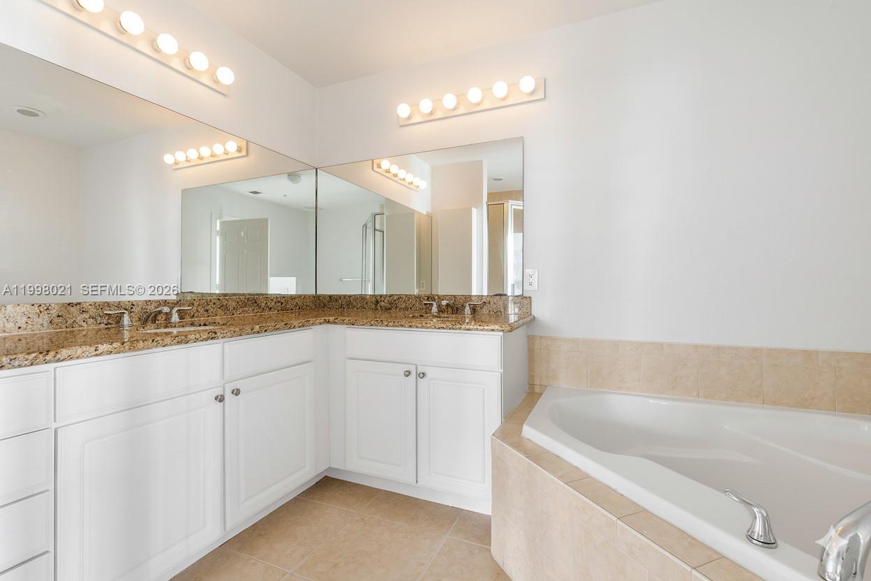 ALAQUA CONDO - Residential Lease