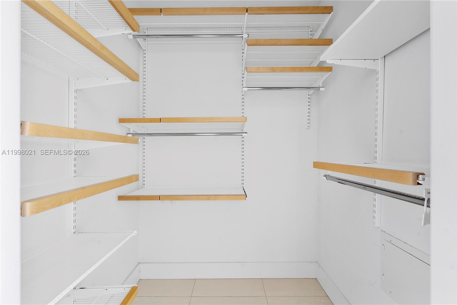 ALAQUA CONDO - Residential Lease