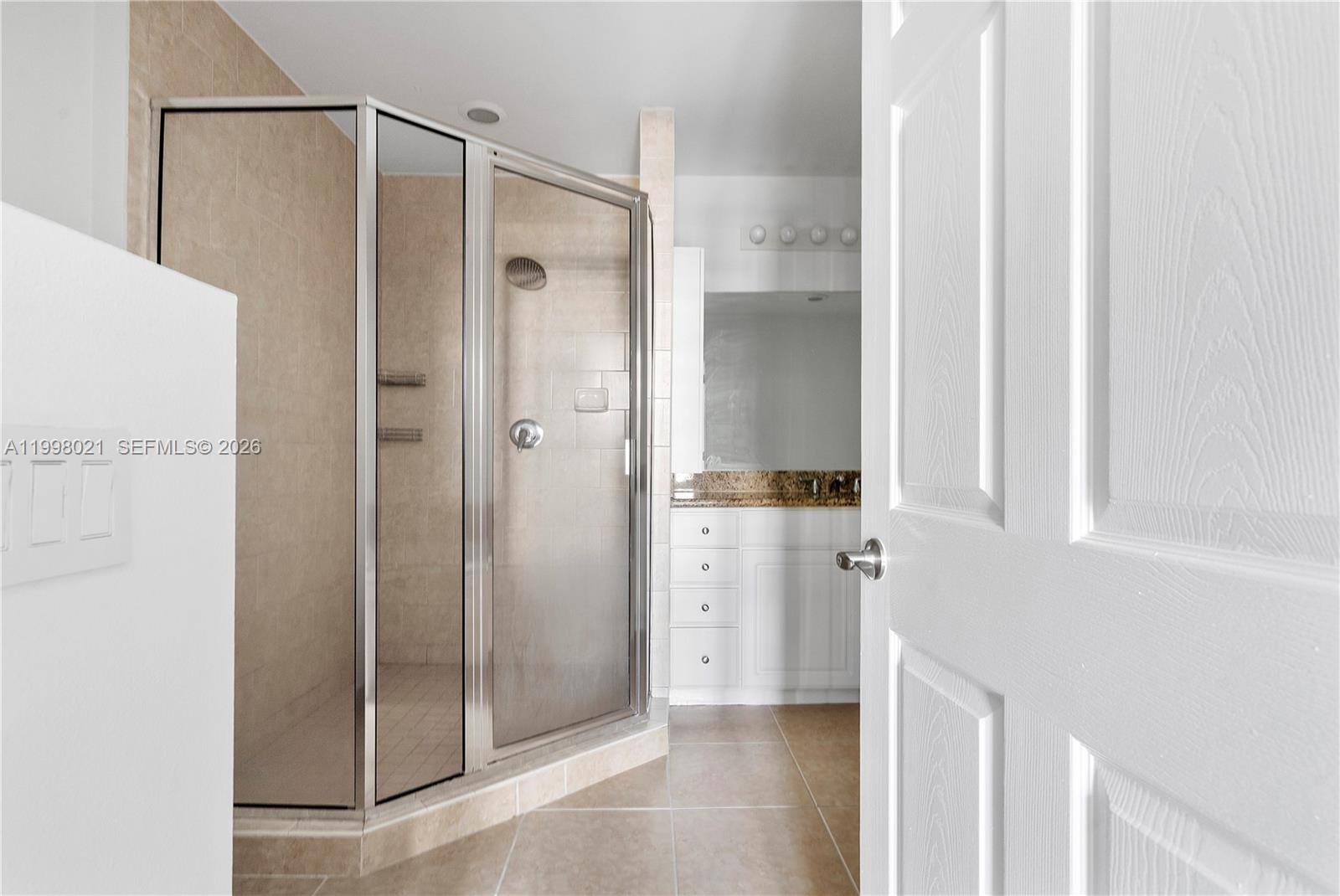 ALAQUA CONDO - Residential Lease