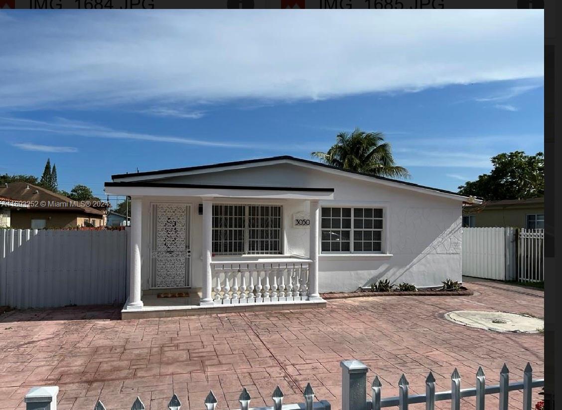 AMAZING HOME 3/1 SINGLE FAMILY! DO NOT MISS THE OPPORTUNITY TO ACQUIRE A BEAUTIFUL COMPELETLY REMODELED PROPERTY IN THE HEART OF MIAMI DADE. NEW FLOORS, NEW WINDOWS, NEW KITCHEN, NEW BATHROOMS, NEW APPLIANCES, BIG YARD WITH LAUNDRY IN THE BACK OF THE HOUSE AND GREAT PATIO. INVESTORS ARE WELCOME! TEXT THE LISTING AGENT 48 HOURS BEFORE SHOWING TIME.LOCKBOX