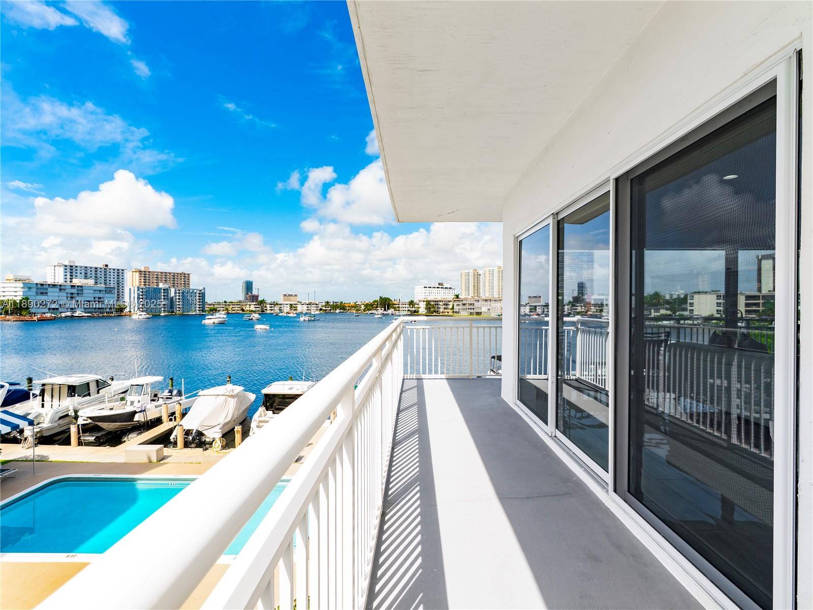 GOLDEN ISLES TOWERS CONDO - Residential