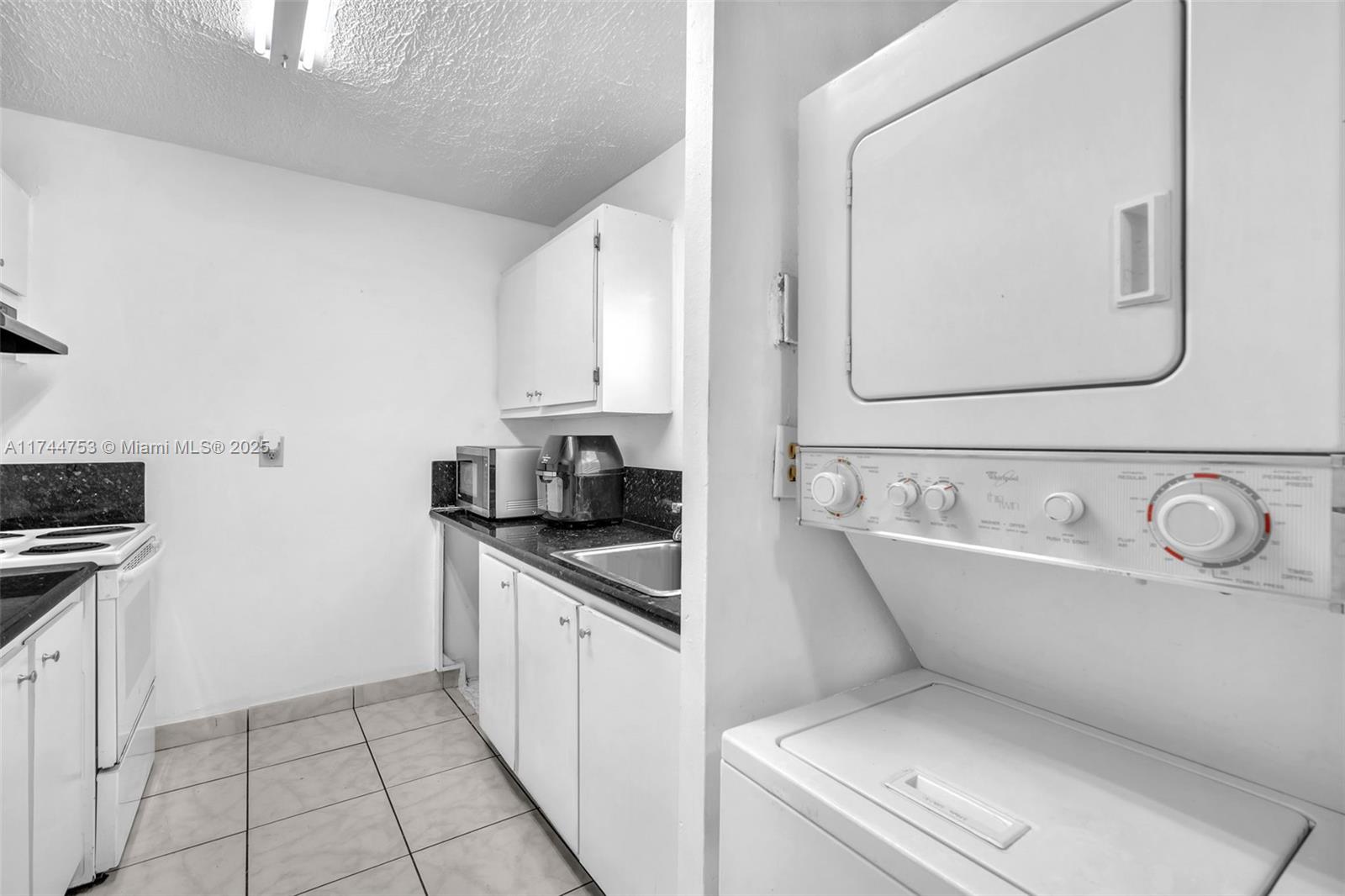 BLUEBERRY HILL II CONDO - Residential