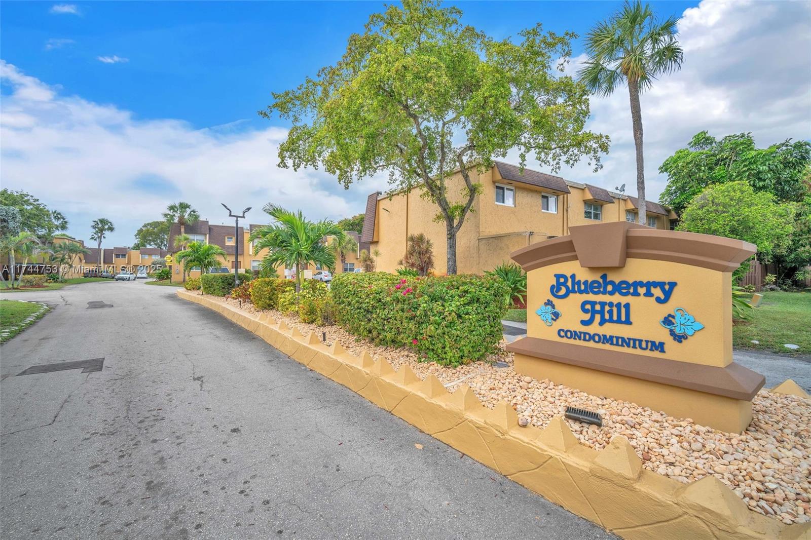 BLUEBERRY HILL II CONDO - Residential