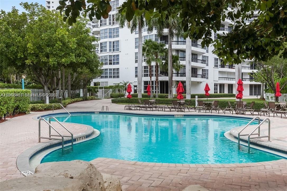 MYSTIC POINTE TOWER 600 C - Residential Lease