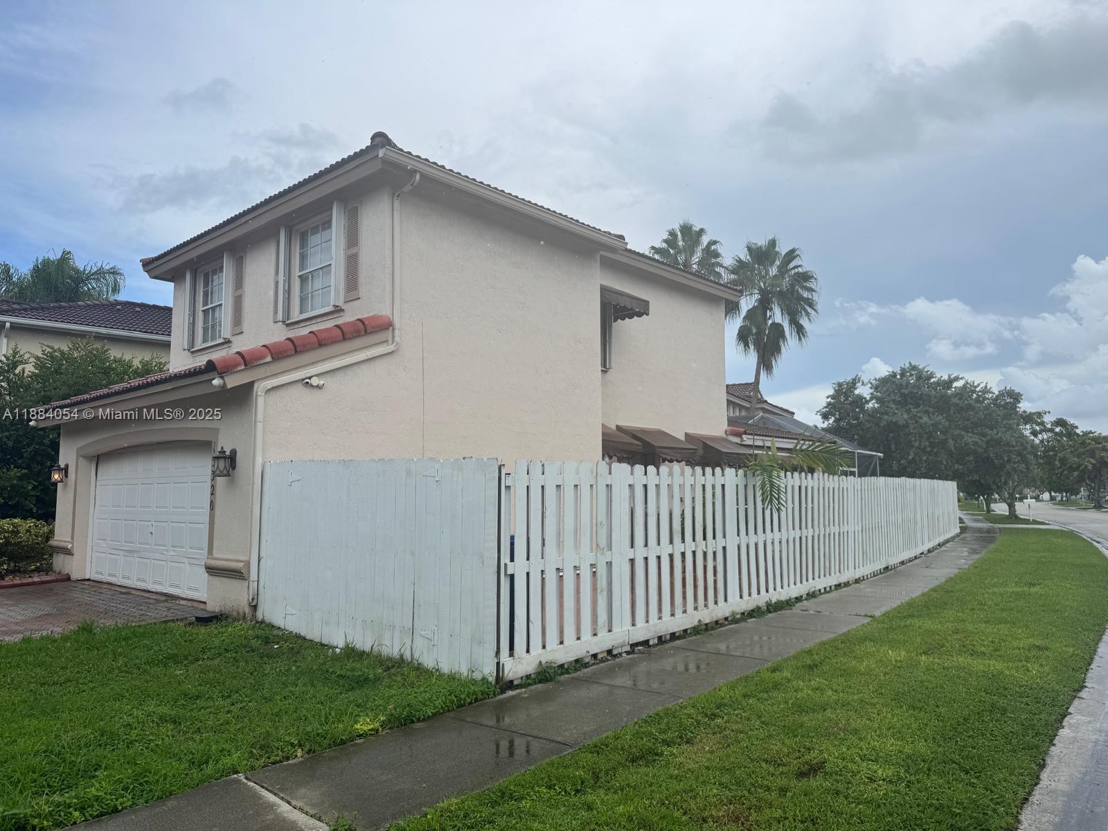 HUNTINGTON SECTION TWO - Residential Lease