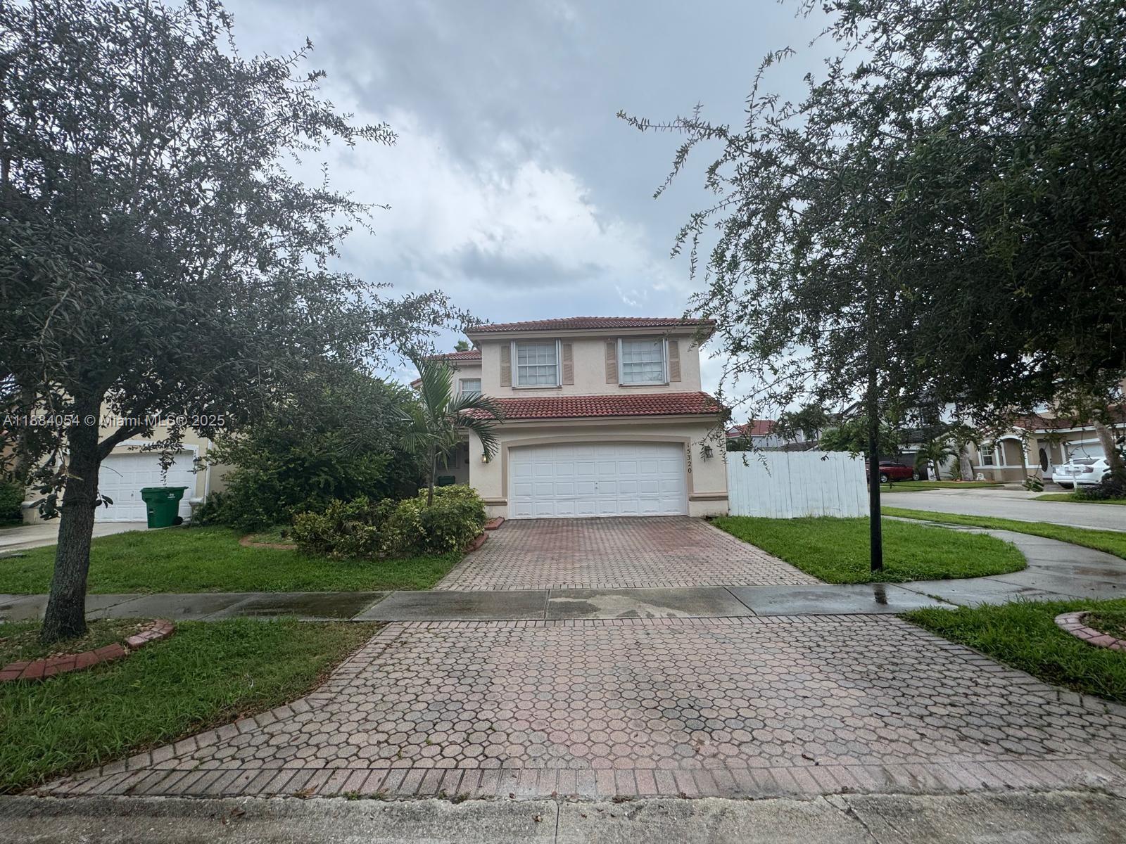 HUNTINGTON SECTION TWO - Residential Lease