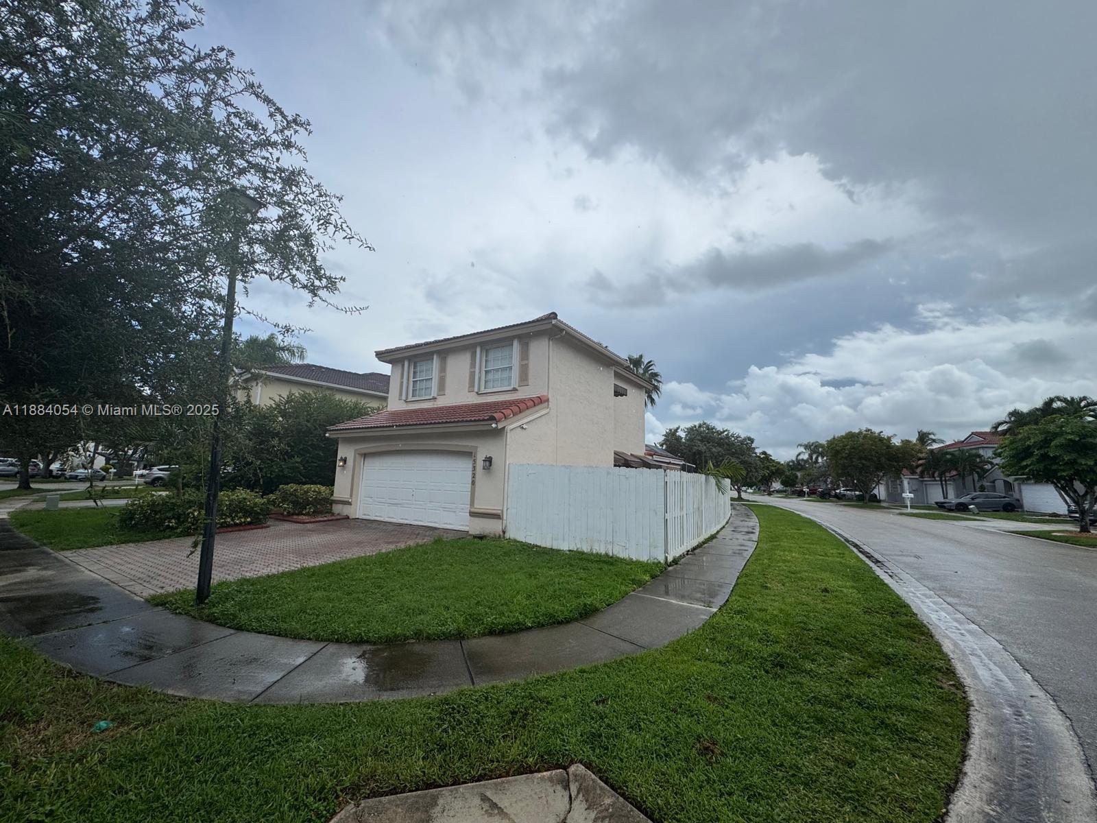 HUNTINGTON SECTION TWO - Residential Lease