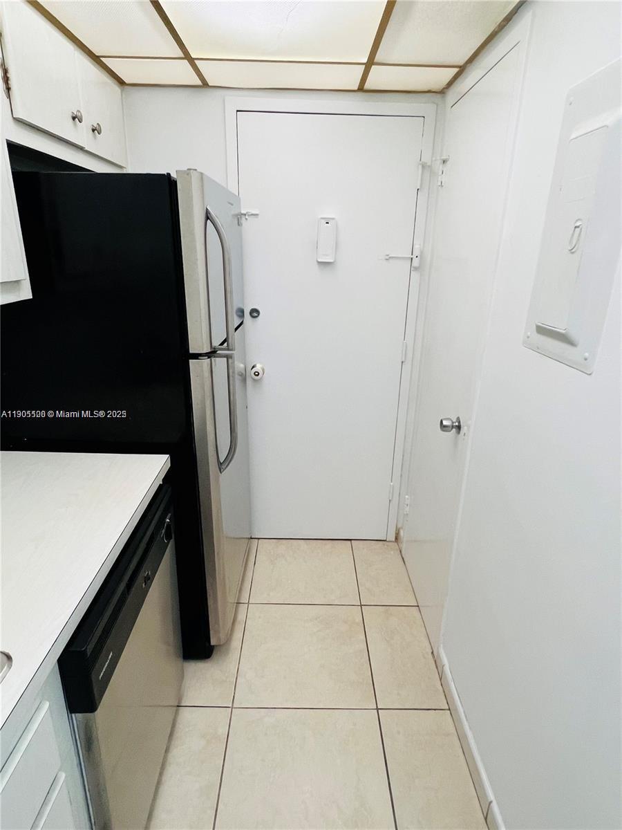 KENNEDY HOUSE CONDO - Residential