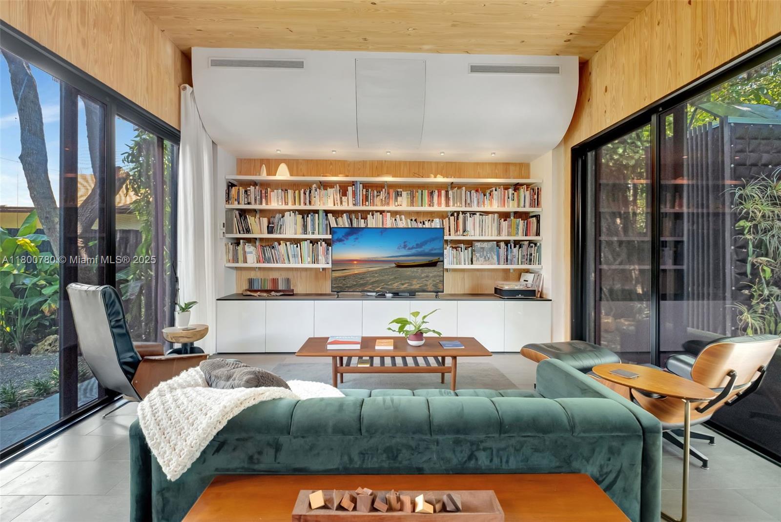 FROW HOMESTEAD - Residential