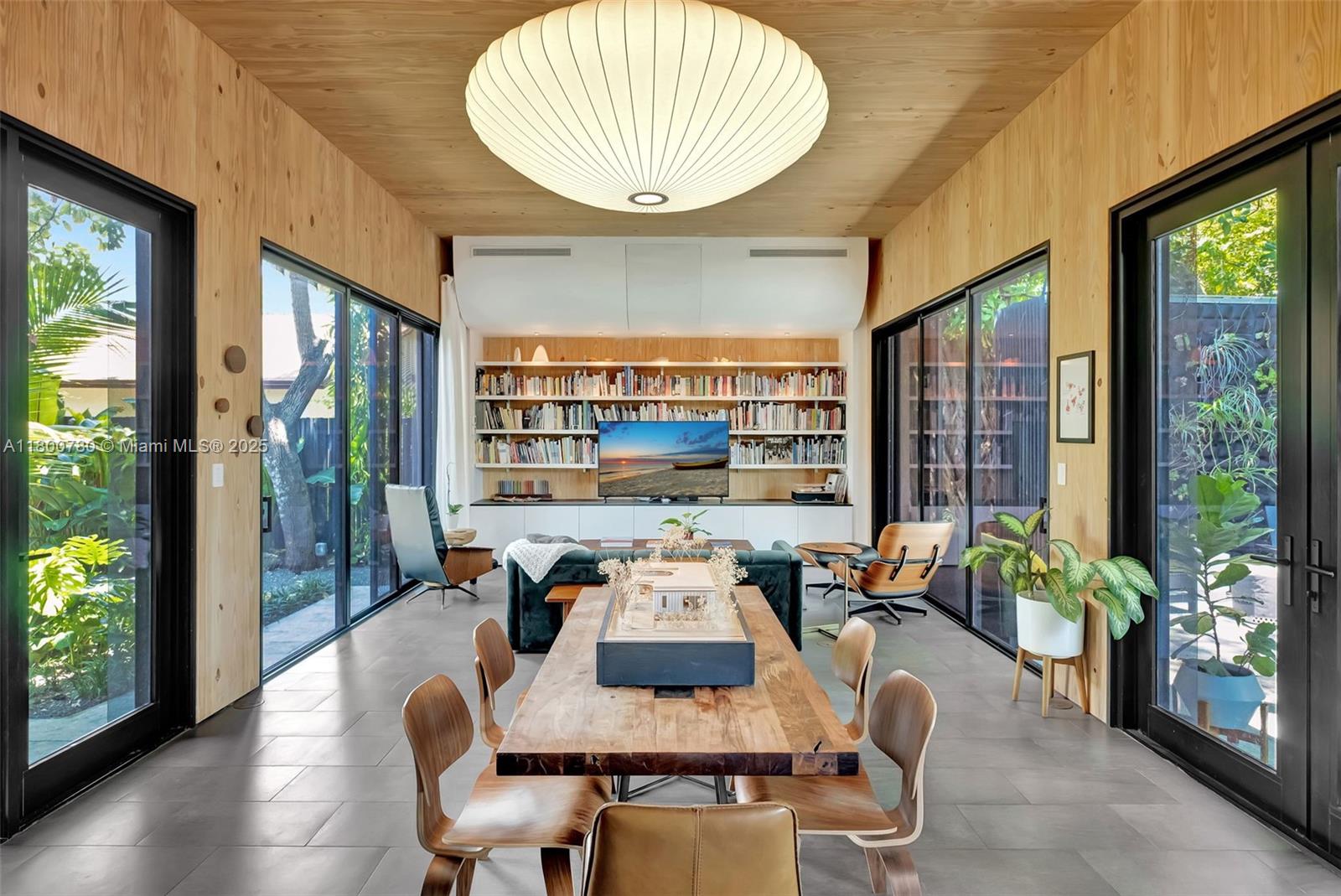 FROW HOMESTEAD - Residential