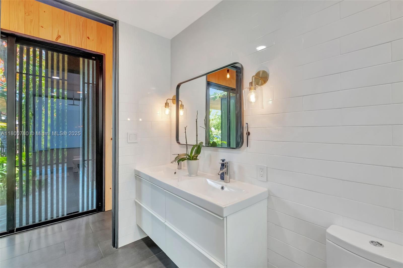 FROW HOMESTEAD - Residential