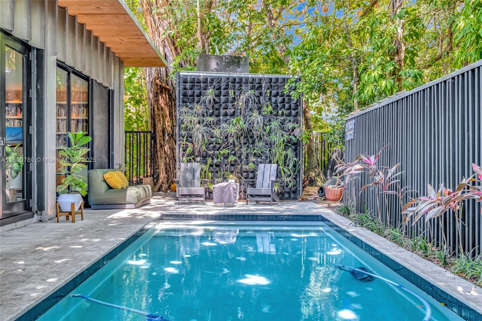 FROW HOMESTEAD - Residential