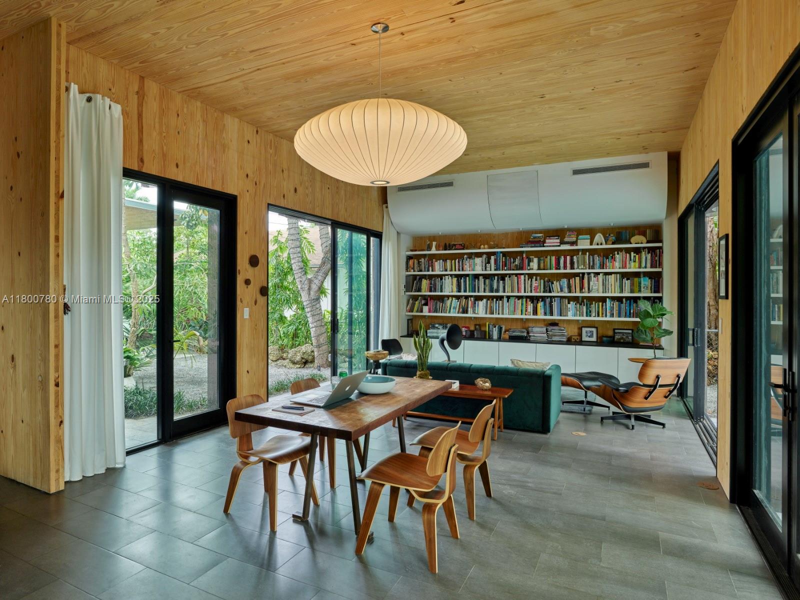 FROW HOMESTEAD - Residential