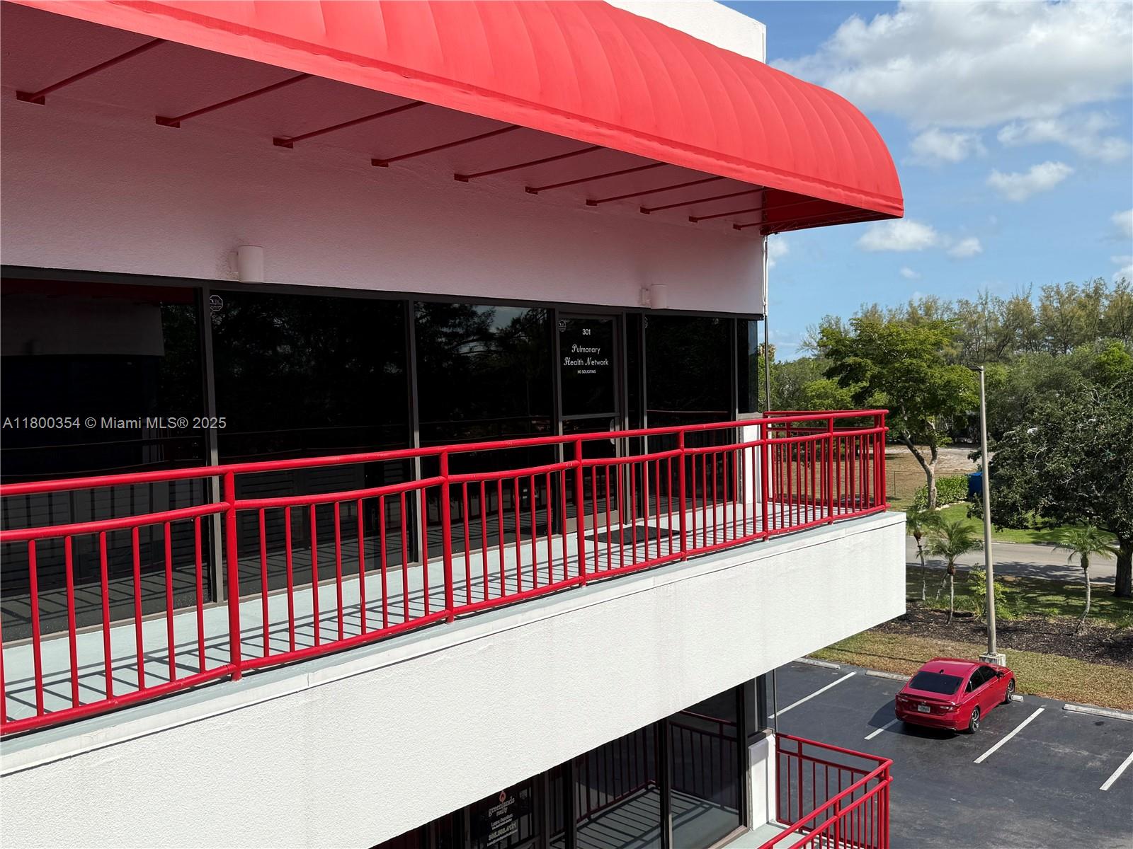 1585 Rentable Square Feet. Asking $30 per rentable square foot or $3,962.50 per month plus sales tax plus electric plus phone/data. Corner suite with windows on three sides Five private offices, one conference room, phone/data room, storage room. Bathroom, Kitchenette, Wood Floors, Available 30 days, Term 3-5 years
Parking Ratio is 4/1000
