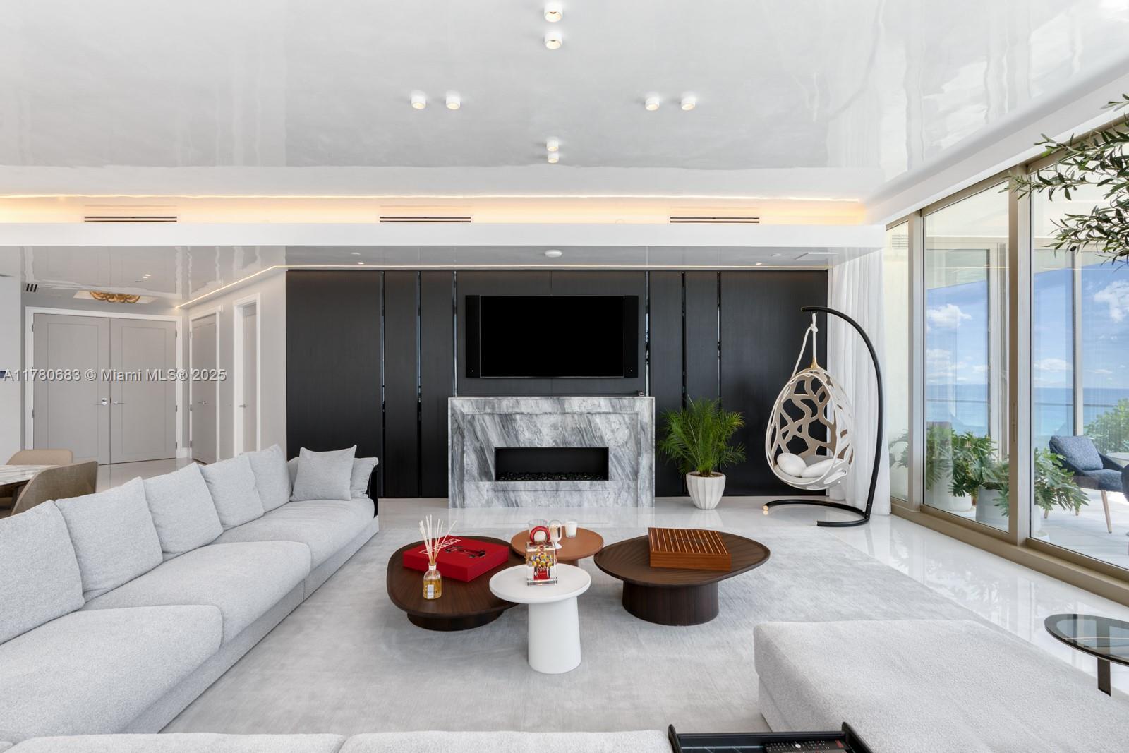 NORTH BISCAYNE BEACH AMEN - Residential