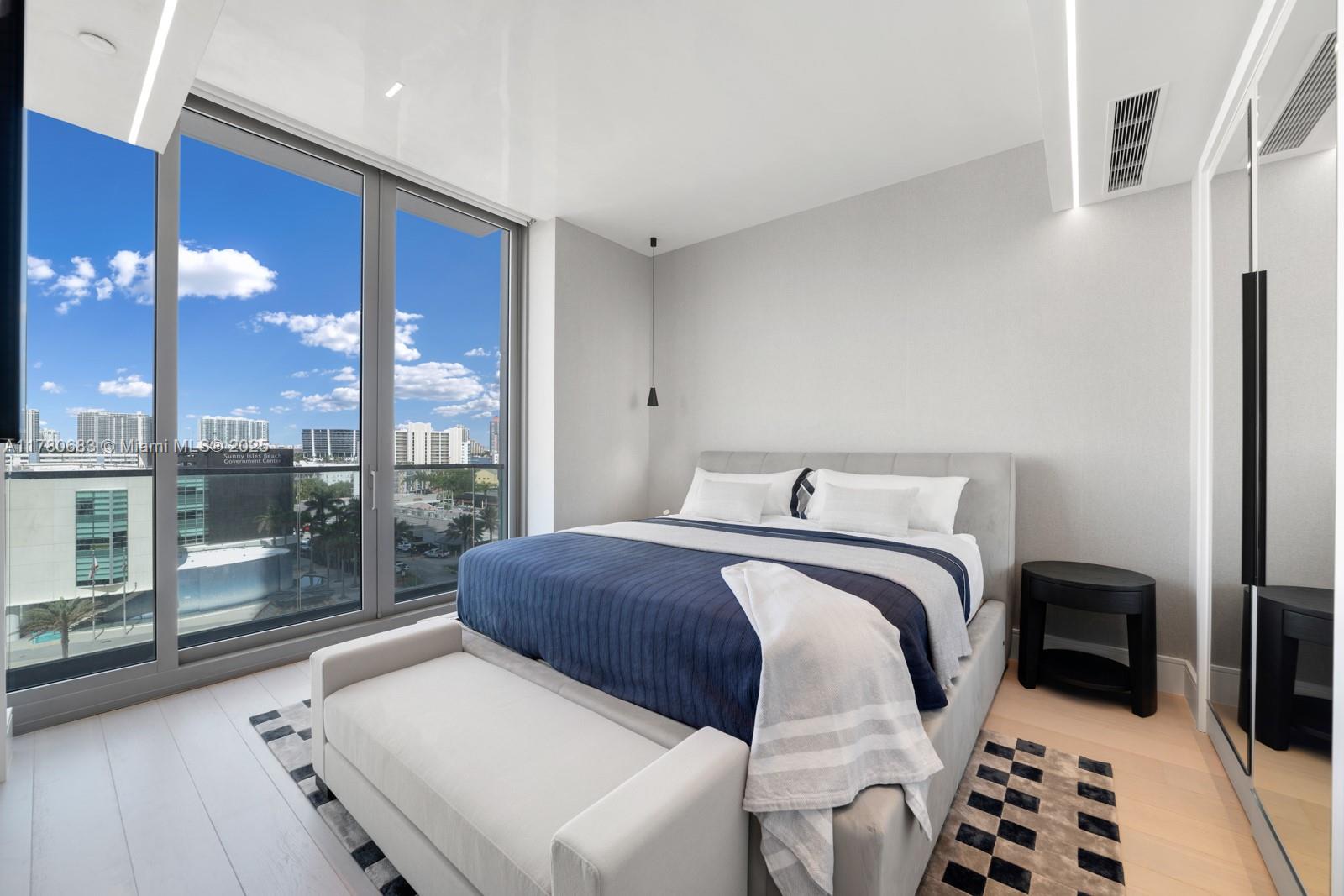 NORTH BISCAYNE BEACH AMEN - Residential
