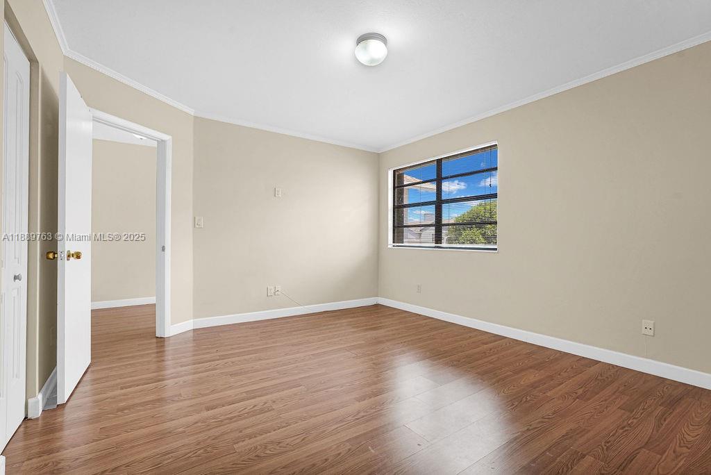 PEMBROKE POINTE SECTION T - Residential Lease