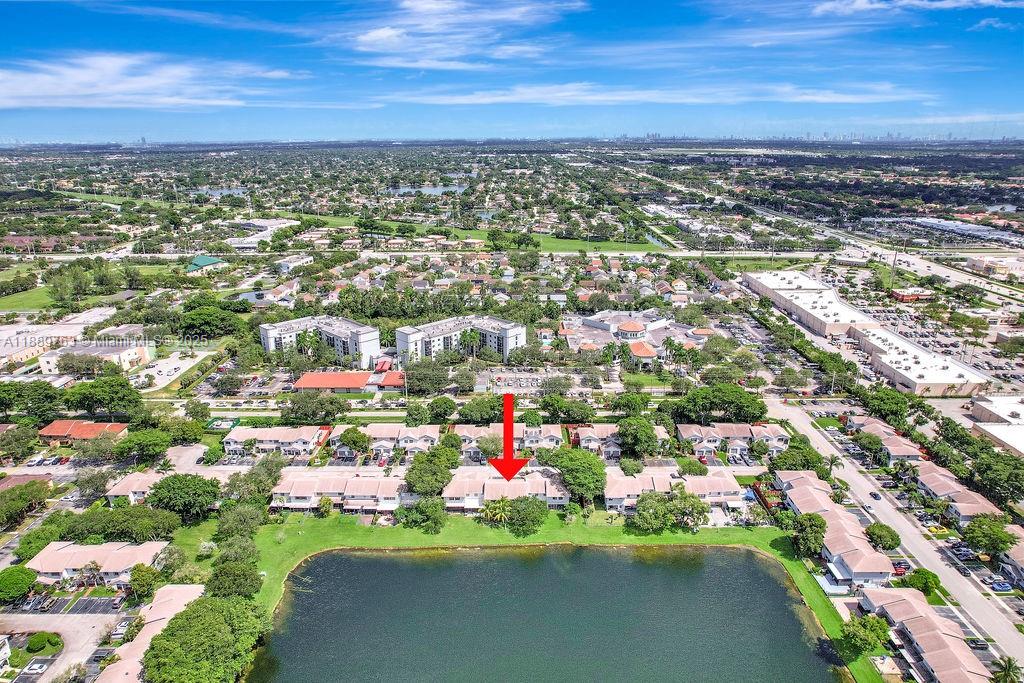 PEMBROKE POINTE SECTION T - Residential Lease