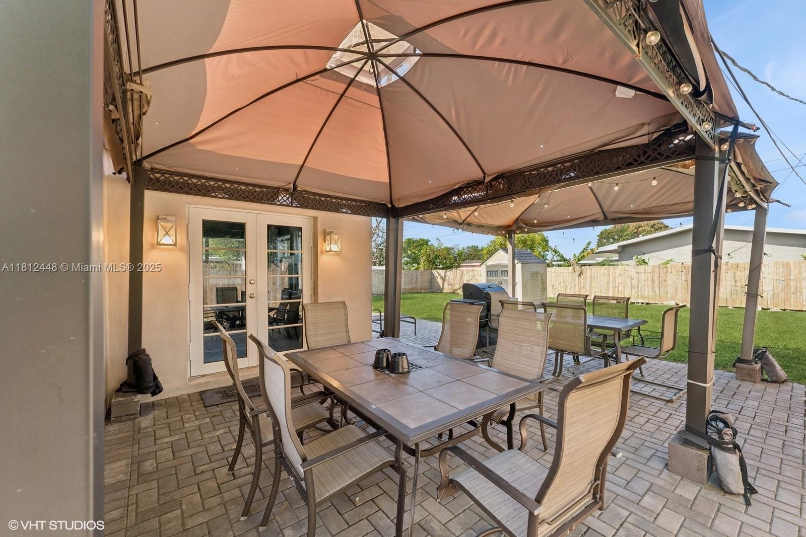 FLORAL HEIGHTS 1ST ADD - Residential