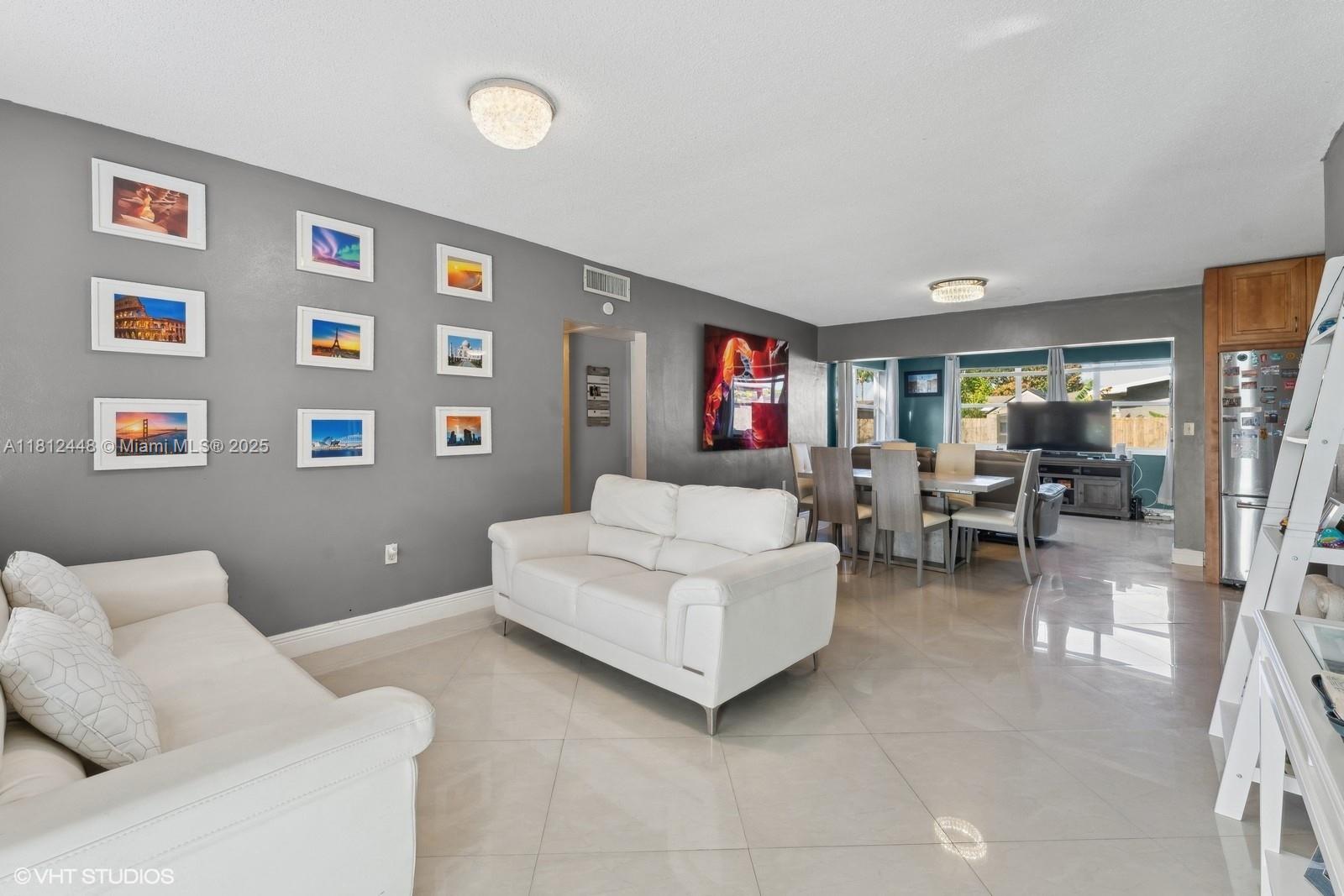 FLORAL HEIGHTS 1ST ADD - Residential
