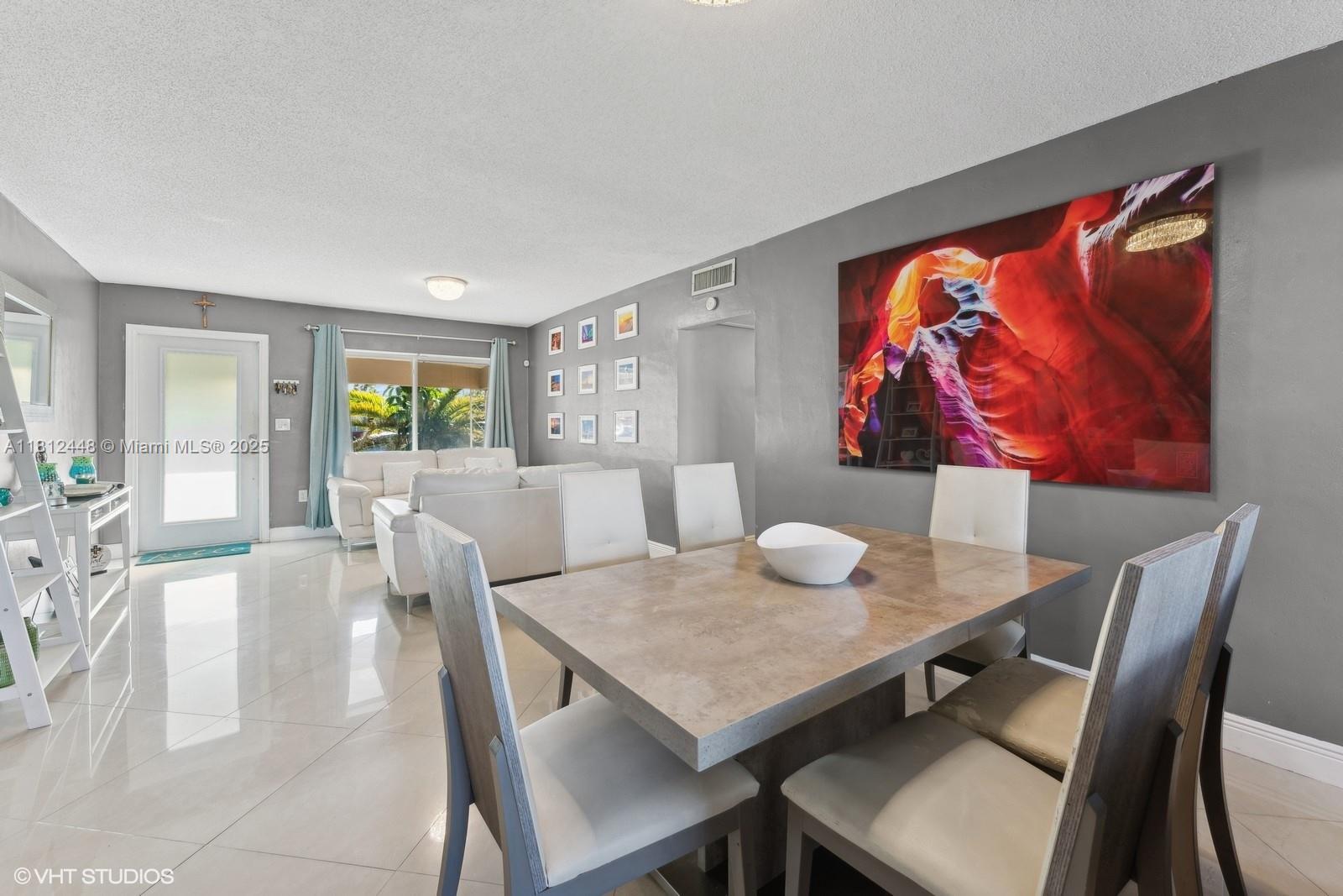 FLORAL HEIGHTS 1ST ADD - Residential