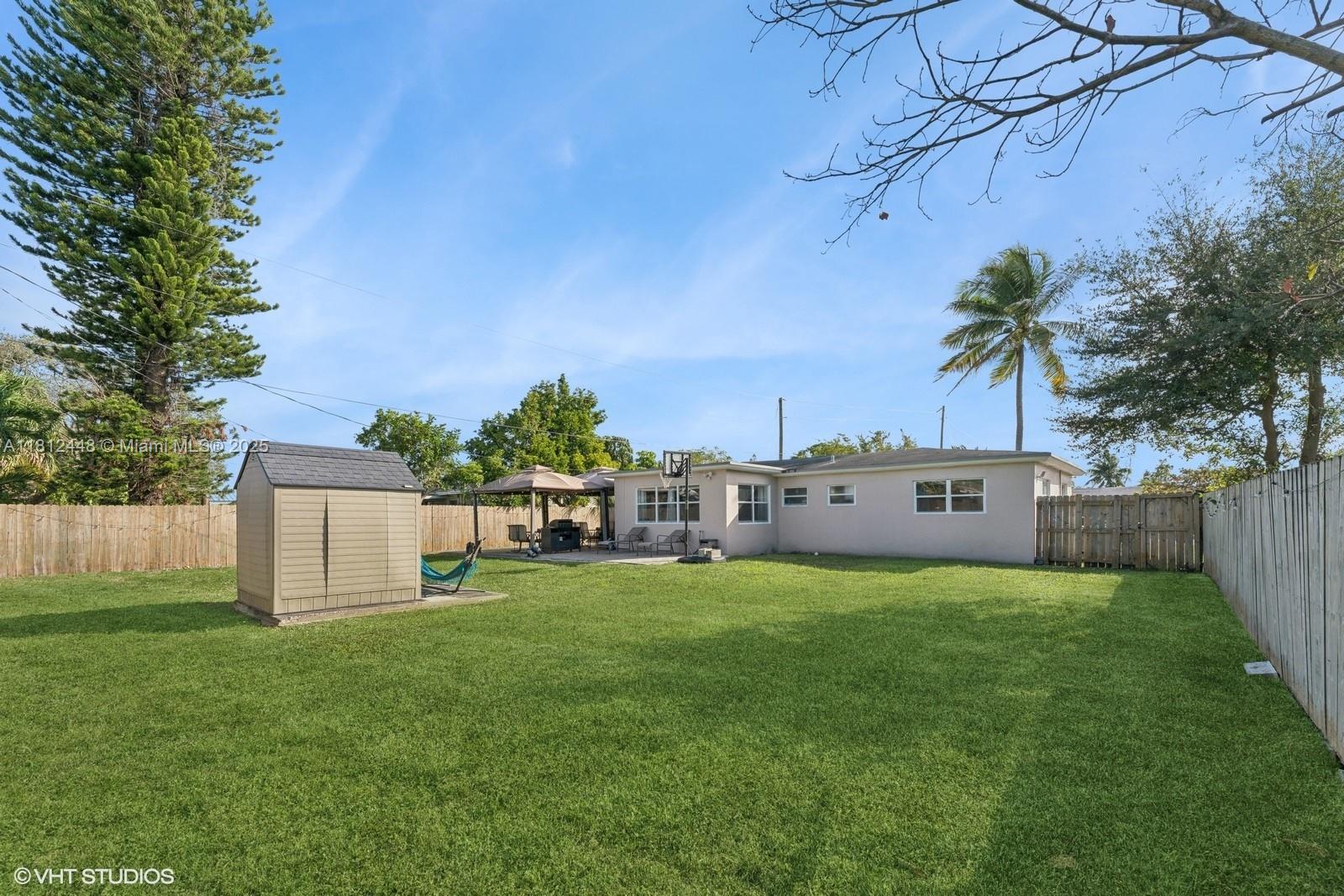 FLORAL HEIGHTS 1ST ADD - Residential