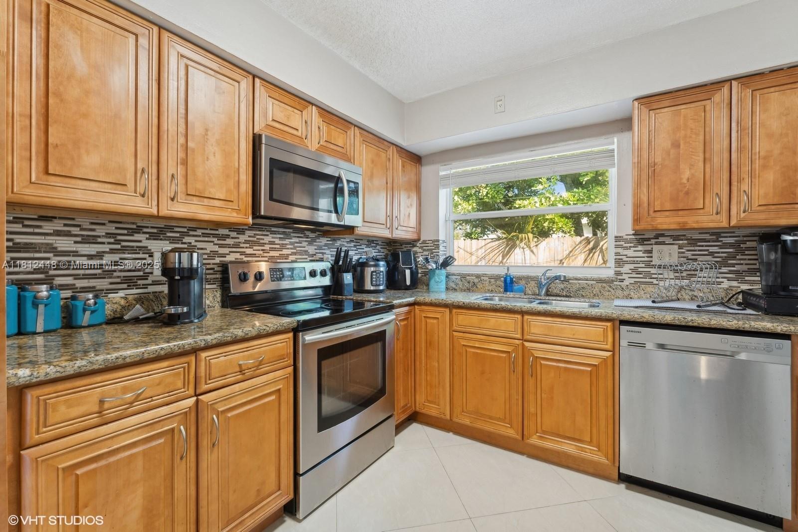 FLORAL HEIGHTS 1ST ADD - Residential