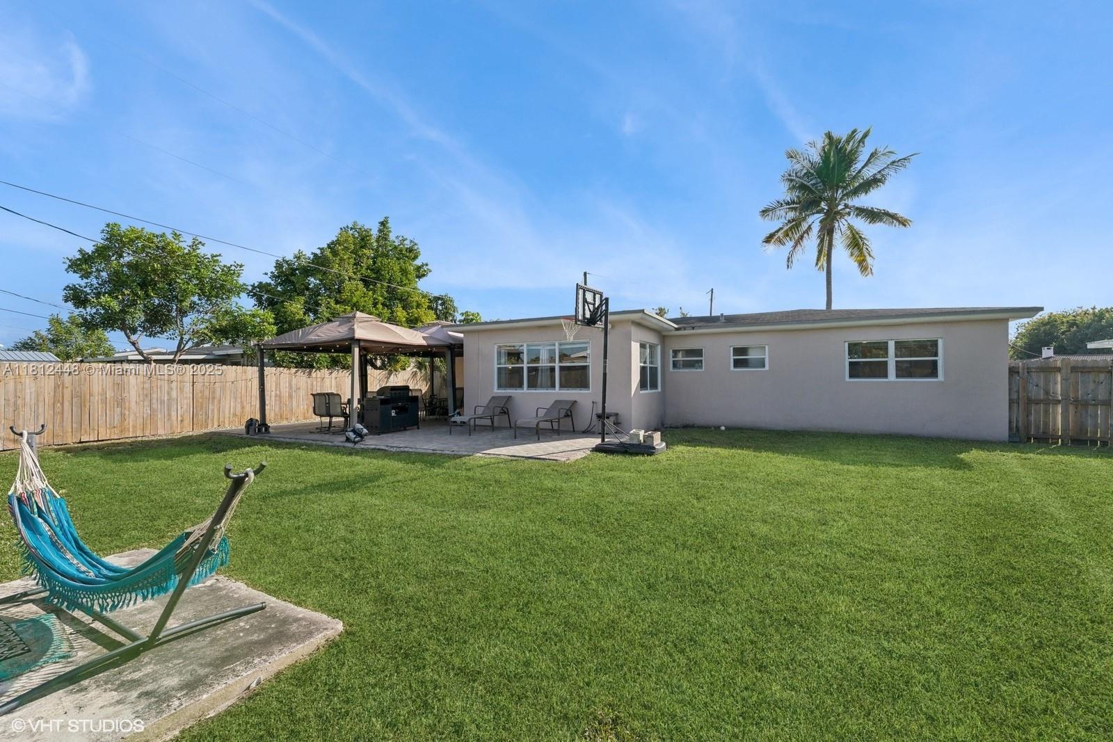 FLORAL HEIGHTS 1ST ADD - Residential