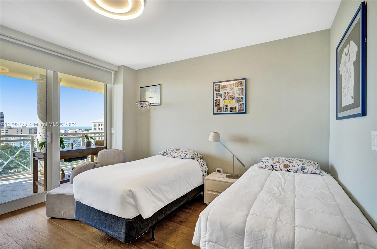 GRAND BAY TOWER CONDO - Residential