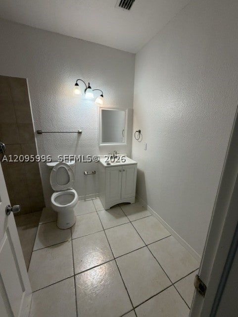 28402 SW 141st Pl, Homestead, FL, 33033/$310,000 4 28402 SW 141st Pl