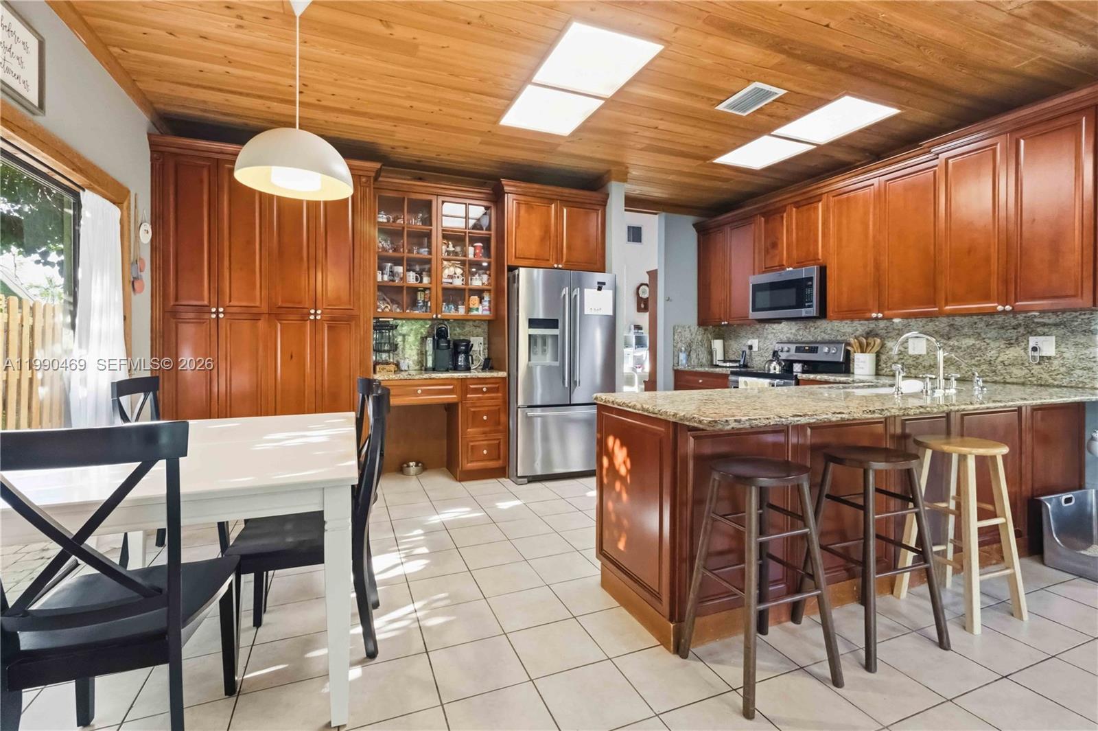 WELLEBY UNIT EIGHT - Residential