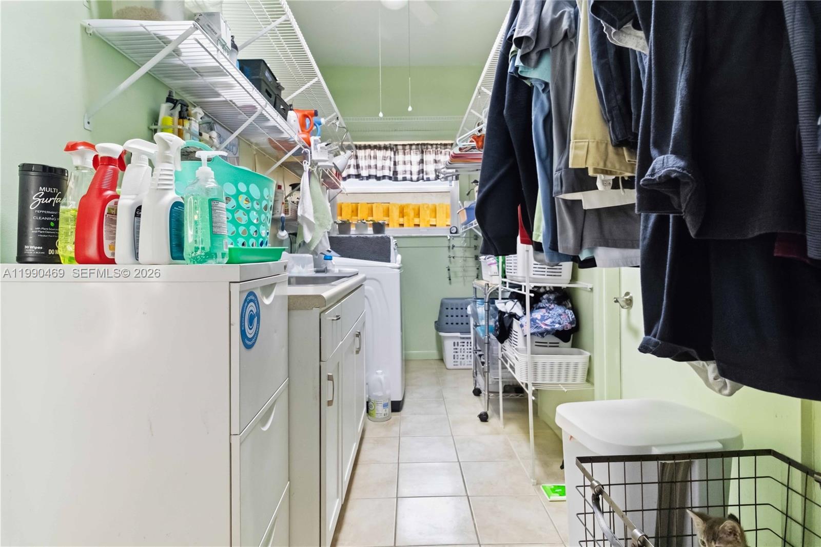 WELLEBY UNIT EIGHT - Residential
